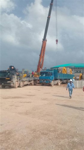 Lorry Crane