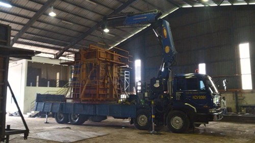 Lorry Crane Johor Bahru (JB) | Lorry Crane