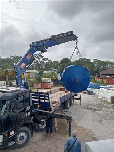 Lorry Crane
