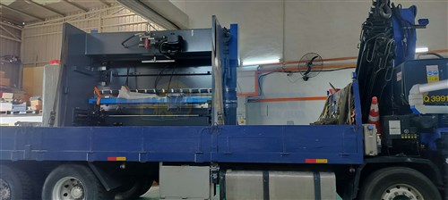 Lorry Crane