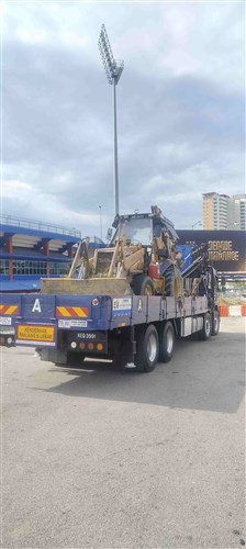 Lorry Crane