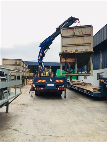 Lorry Crane