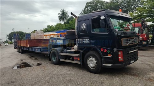 Lorry Crane
