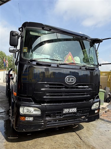 Lorry Crane